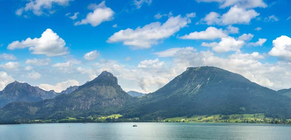 Pemandangan danau Wolfgangsee — Stok Foto