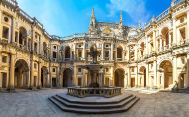 Ortaçağ Templar Kalesi