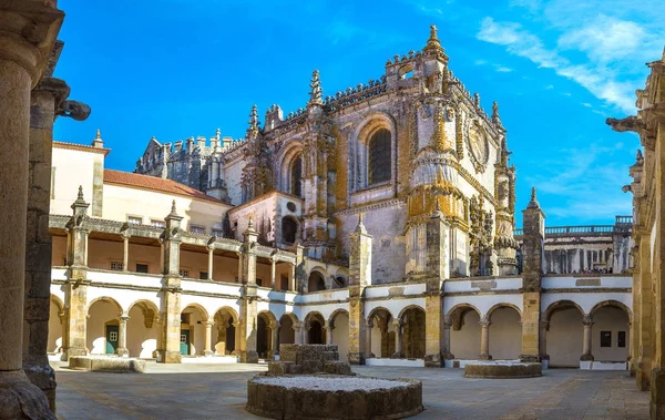 Ortaçağ Templar Kalesi