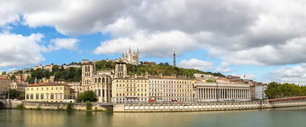 Piękną panoramę miasta Lyon — Zdjęcie stockowe