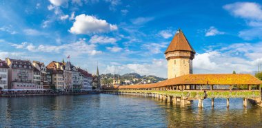 Ünlü Şapel Köprüsü