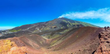 Sicilya 'da Yanardağ Etna