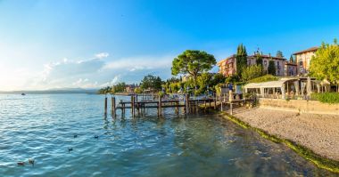 Sirmione Garda Gölü 'nde