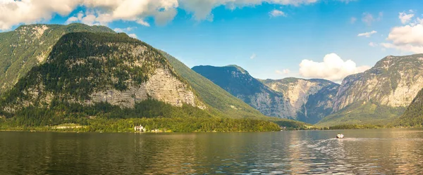 Lago hallstatt en austria — Foto de Stock