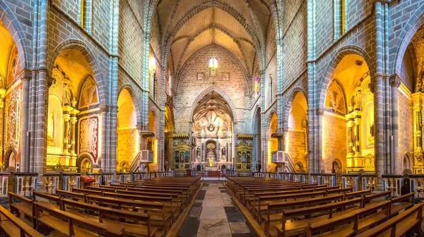 Evora에 샌 프란 시스 코 교회 — 스톡 사진