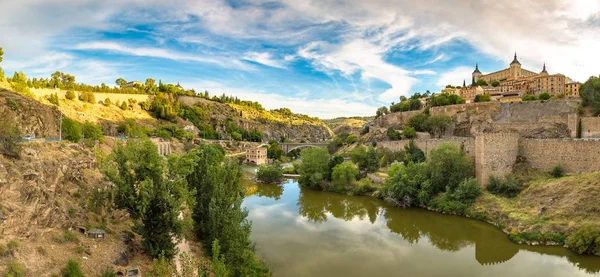 Toledo panoramik cityscape