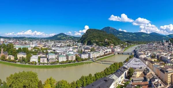 Blick auf den Salzburger Dom — Stockfoto