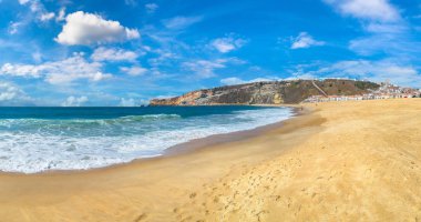 Nazare Sahili ve sandy beach