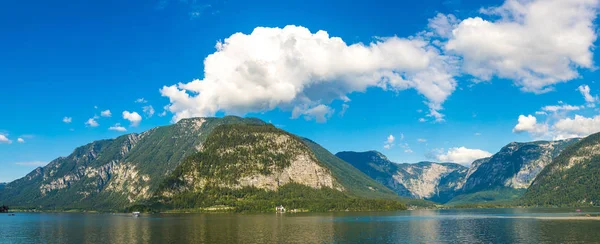 Lago Hallstatt na Áustria — Fotografia de Stock