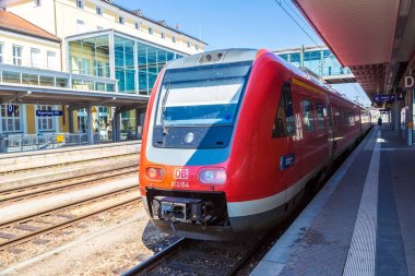 Münih Hauptbahnhof Merkez İstasyonu