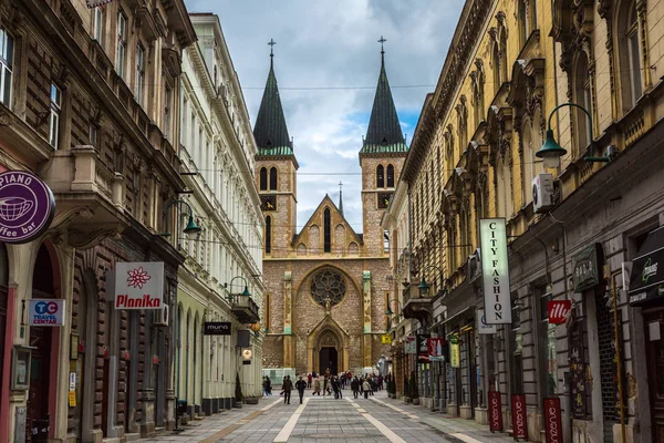 Sacred heart cathedral in Sarajevo — Stock Photo, Image