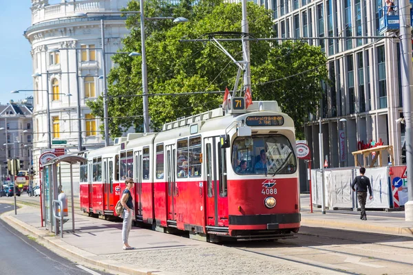 Tramwaju elektrycznego w Wiedniu — Zdjęcie stockowe