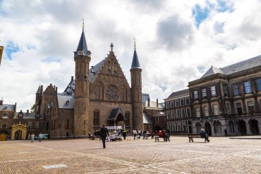 Lahey 'deki Binnenhof Sarayı