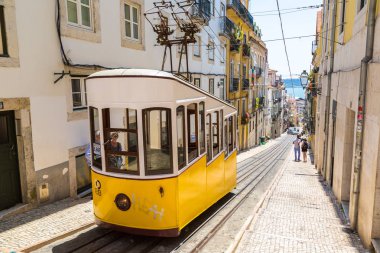 Füniküler Lizbon şehir merkezi