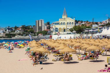 Estoril genel Plajda şemsiye