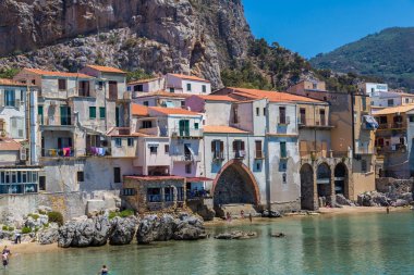 Cefalu Sicilya Sandy beach