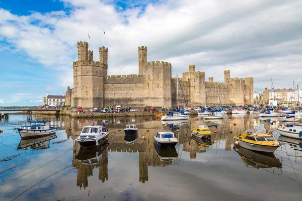Caernarfon Castle Galler