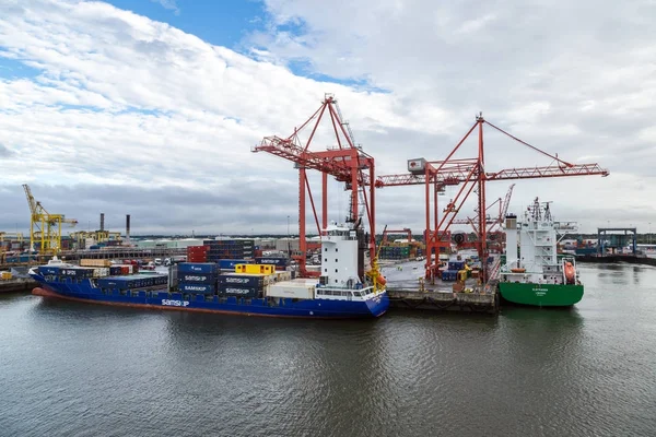 Uitzicht op de haven van Dublinin — Stockfoto