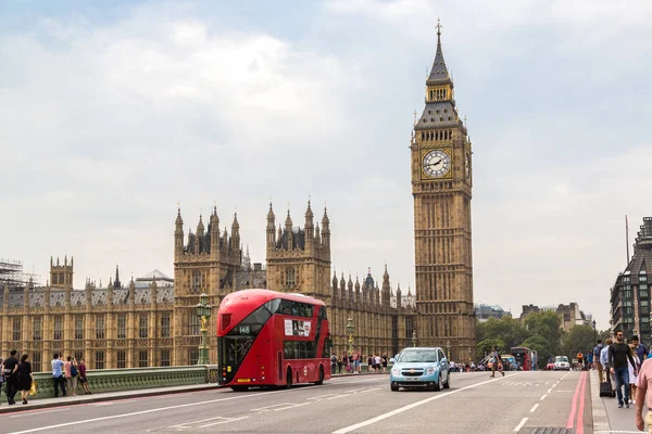 Big Ben, Westminster Bridge w Londyn — Zdjęcie stockowe