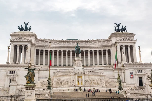 Monument to Victor Emmanuel II in Rome — Stock Photo, Image