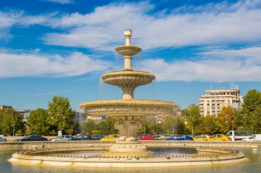 Bükreş'te merkezi çeşme