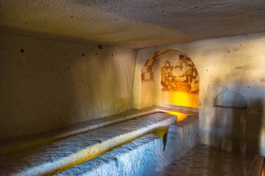 Göreme kilisede mağara