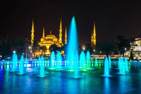 Sultan Ahmet mosque in Istanbul — Stock Photo, Image