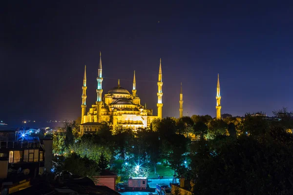 Modrá mešita (Sultan Ahmet) v Istanbulu — Stock fotografie