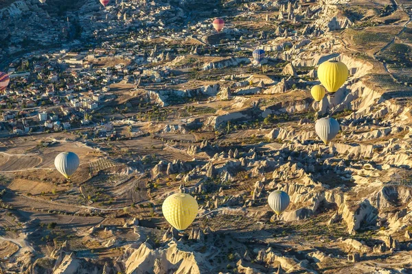 Hot air Balloons flight in Cappadocia — Stock Photo, Image