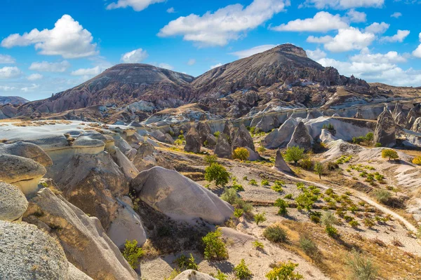 Volcanic rock formations landscape — Stock Photo, Image