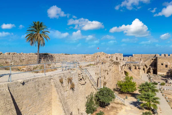 Κάστρο της Κερύνειας στη Βόρεια Κύπρο — Φωτογραφία Αρχείου