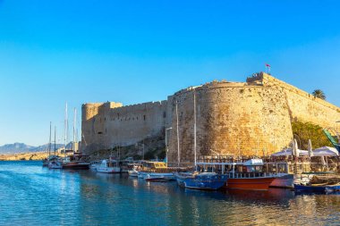 Girne Kalesi ve Limanı Kuzey Kıbrıs'ta