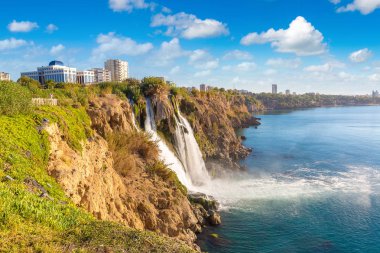 Antalya'da Düden şelale