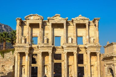 Celcius Kütüphanesi Efes, Türkiye'de