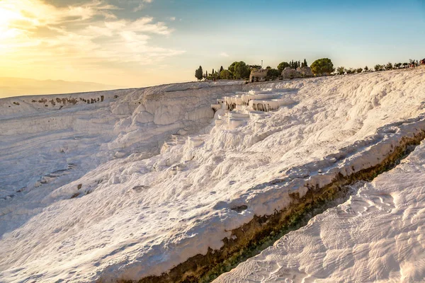 Piscinas e terraços em Pamukkale — Fotografia de Stock