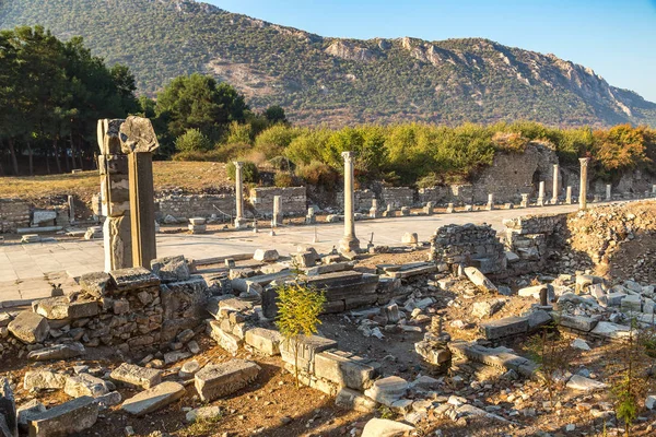 Ciudad antigua Éfeso en Turquía — Foto de Stock