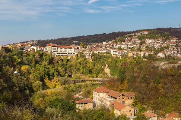 Veliko Tarnovo město v Bulharsku — Stock fotografie