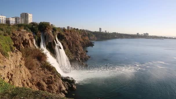 Cascada de Duden en Antalya, Turquía — Vídeo de stock