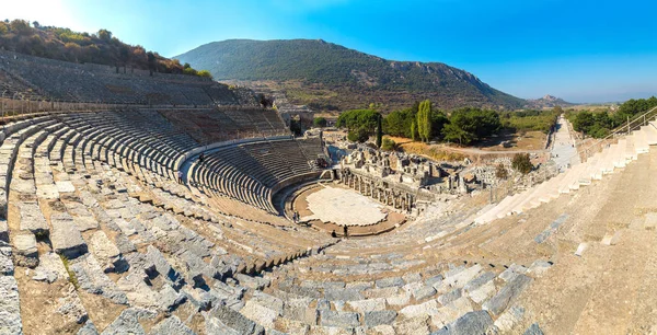 Амфитеатр (Колизей) в Эфесе — стоковое фото