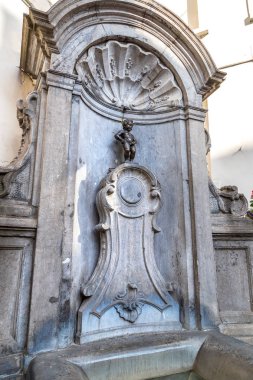 Manneken pis heykeli Brüksel