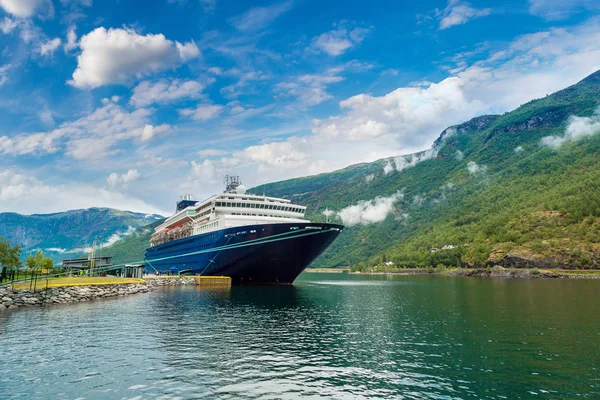 Sognefjord landskap i Norge — Stockfoto