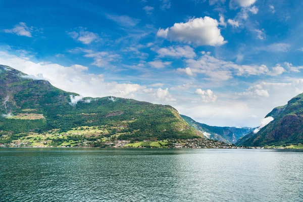 Sognefjord landschap in Noorwegen — Stockfoto