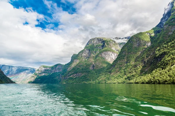 Paisaje de Sognefjord en Noruega —  Fotos de Stock