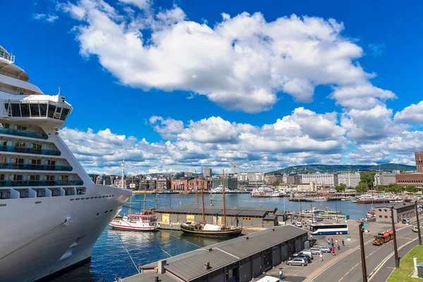 Oslo hamn i Norge — Stockfoto