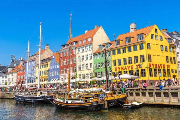 Nyhavn district in Copenhagen — Stock Photo, Image