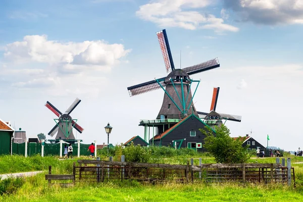 Windmühlen in Holland — Stockfoto