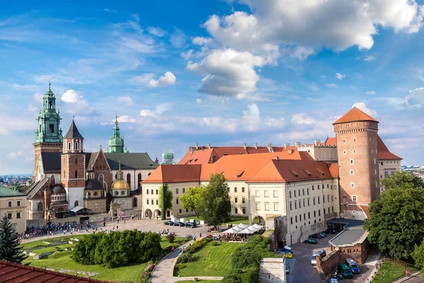 Catedral de Wawel em Wawel Hill em Cracóvia — Fotografia de Stock
