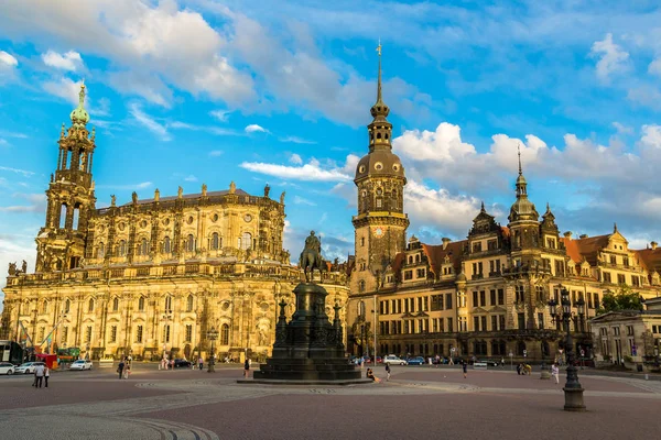 Вид на закат Дрездена — стоковое фото
