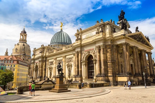 Dresden Academie voor Schone Kunsten — Stockfoto