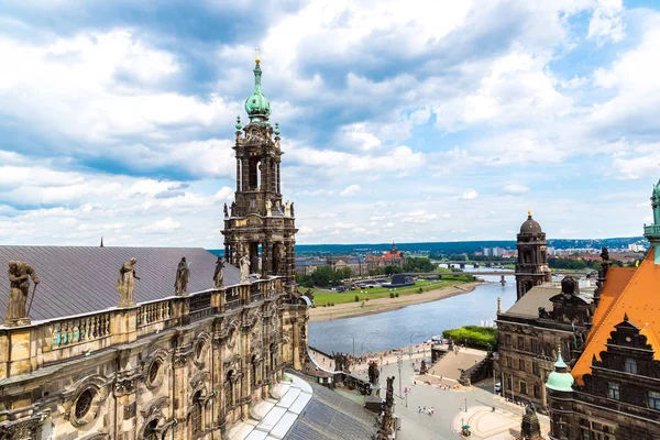 Kreuzkirche-kirken i Dresden – stockfoto